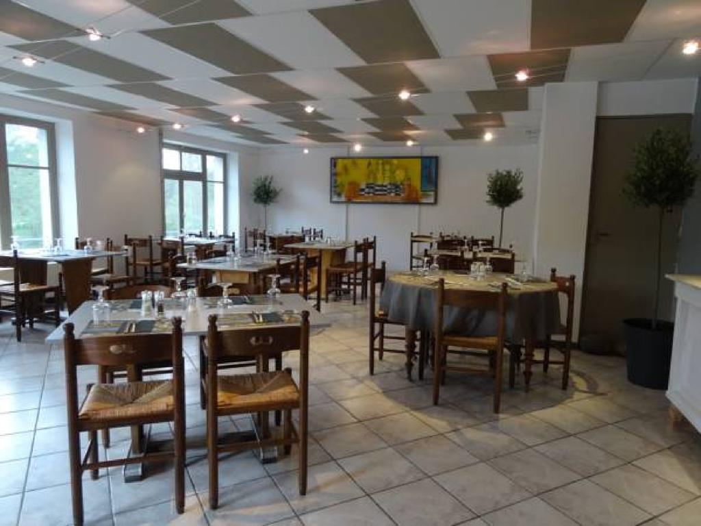 Hotel Restaurant Du Pecheur Lavoûte-Chilhac Buitenkant foto