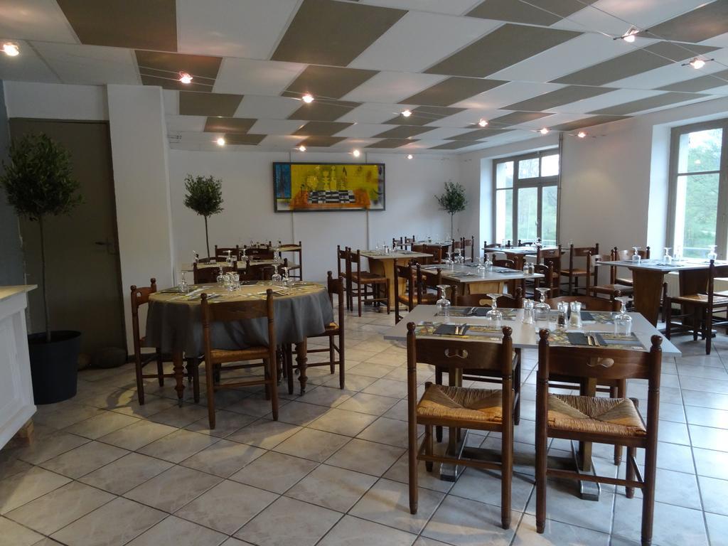 Hotel Restaurant Du Pecheur Lavoûte-Chilhac Buitenkant foto